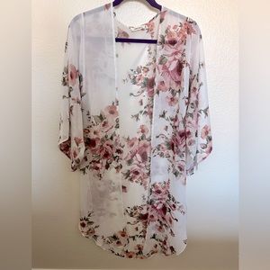 Adora Chiffon Floral Print Three Fourths Sleeve Kimono
